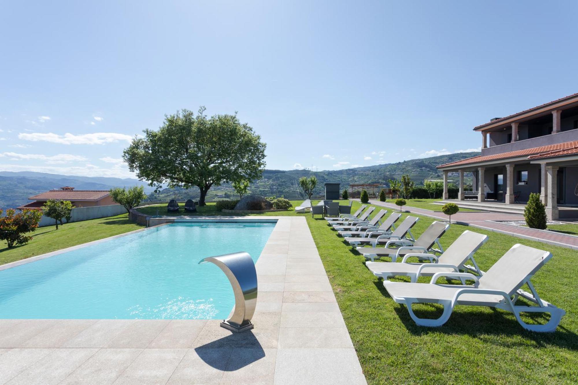 Spacious Villa Pool & Douro View By Host Wise Santa Marinha do Zêzere Buitenkant foto